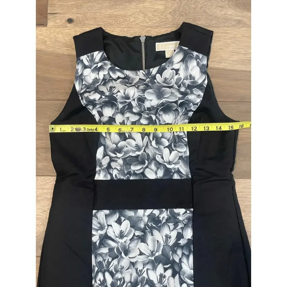 Michael Michael Kors Gray Floral Sleeveless Sheath Dress — Size 6